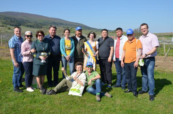 Delegation aus Kasachstan führte es in die Biosphärenpark-Gemeinde Pfaffstätten.