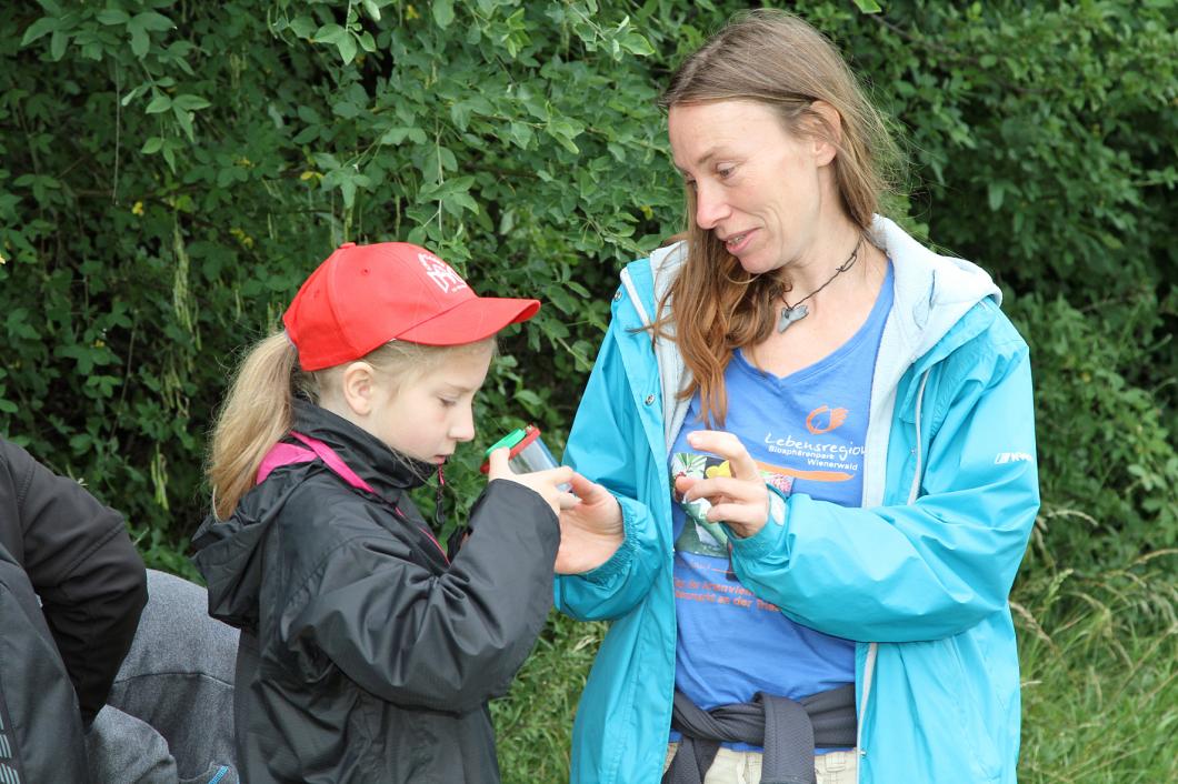 Pädagogin Michaela Hofman begeistert Kinder für die Natur