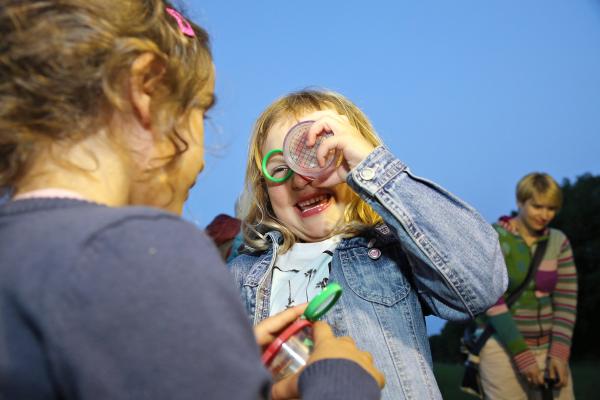 Bei den Familienführungen am Tag der Artenvielfalt gibt es jede Menge zu entdecken