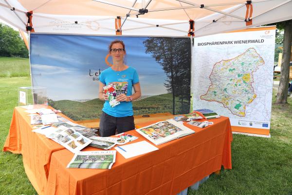 Am Infostand des BPWW gab es Infos rund um den Wienerwald