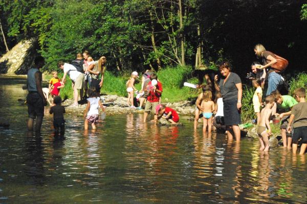 Wasserwerkstatt im Rahmen des Familiensommers im Naturpark Purkersdorf