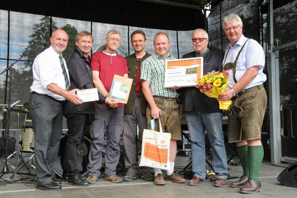 Wiesenmeister 2017: Hannes Wuggenig im Bild mit LAbg. Bgm. Josef Balber (Altenmarkt), Dr. Herbert Greisberger (BPWW), Dr. Josef Greimler (Uni Wien), DI Alexander Mrkvicka (MA49), Bgm. DI Ludwig Köck (Alland), LAbg. Bgm. Christoph Kainz (Pfaffstätten)