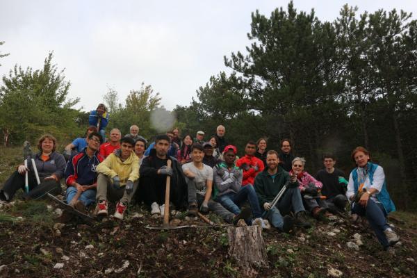 Biosphere Volunteers beim Pflegen in Bad Vöslau am Vormittag des 7. Oktober 2017