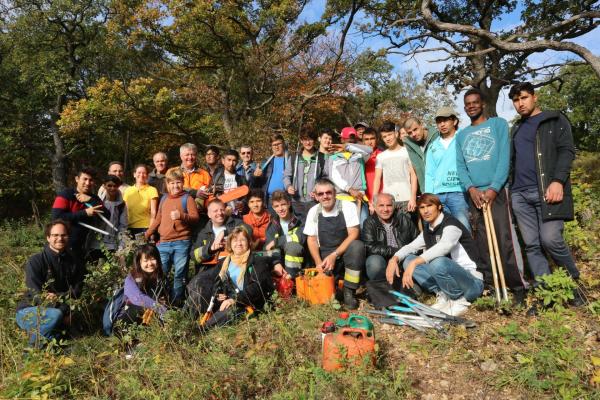 Biosphere Volunteers beim Einsatz in Pfaffstätten am Vormittag des 14. Oktober 2017