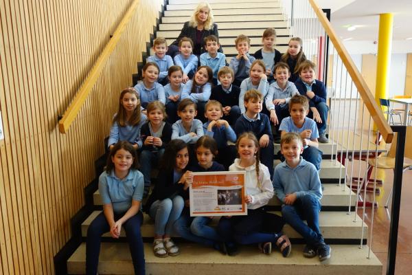 Die Kinder der Klasse 2b der PVS in Liesing mit Klassenlehrerin Andrea Toth.