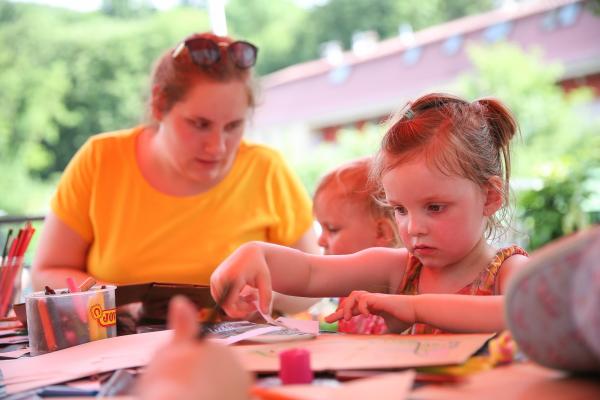 Besonders beliebt bei den kleinen Gästen war das bunte und abwechslungsreiche Kinderprogramm.