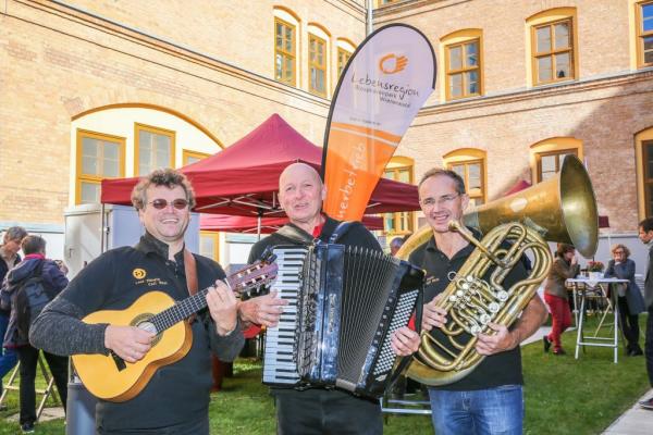 Für gute Stimmung und die musikalische Unterhaltung sorgten die "Last Minute Callboys".