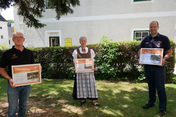 Biosphärenpark-Direktor Andreas Weiß, Direktorin Andrea Märzweiler und Amtsleiter Christof Schöny