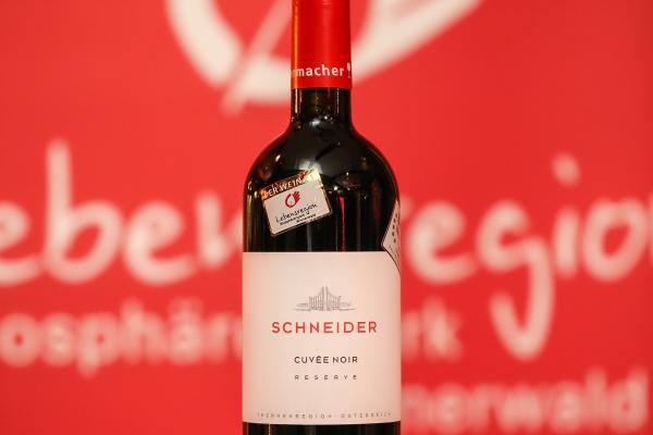 Kategorie-Sieger Rotwein: Weingut Schneider, Tattendorf, Cuvee Noir Reserve, 2018, Preis: 12,00 Euro