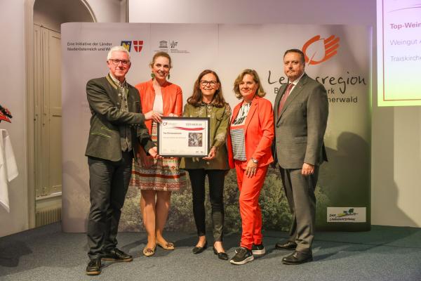 Biosphärenpark Direktor Andreas Weiß, NÖ LAbg. Marlene Zeidler-Beck, Susanne Rappold-Schlegl, Stadträtin Traiskirchen Manuela Rommer-Sauerzapf, Wiener LAbg. Ernst Holzmann