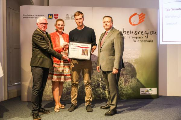 Biosphärenpark-Direktor Andreas Weiß, NÖ LAbg. Marlene Zeidler-Beck, Frühwirth, Wiener LAbg. Ernst Holzmann