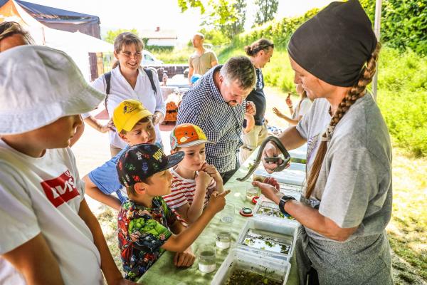 Am 8. Juni gibt es beim Fest der Artenvielfalt neben Naturführungen und Infoständen auch ein buntes Rahmenprogramm für Jung und Alt!