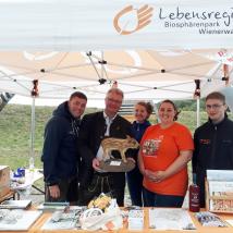 Organisator DI Mario Gruber (WienerwaldTourismus) und Hausherr Bürgermeister Christoph Kainz (Pfaffstätten) besuchten den BPWW-Infostand. 