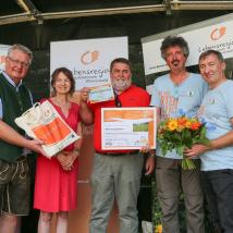 Josef Hameder - Wiesenmeister 2018 (Mähwiese, St. Andrä-Wördern) - im Bild mit (v.l.n.r) LAbg. Bgm. Christoph Kainz (Pfaffstätten), Leiterin MA 22 Dr. Karin Büchl-Krammerstätter, Dr. Thomas Wrbka und Biosphärenpark-Direktor Dr. Herbert Greisberger.