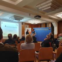 Vortrag „10 Jahre Habichtskauz - Wiederansiedlung in Österreich“, in der Bezirkshauptmannschaft Mödling statt